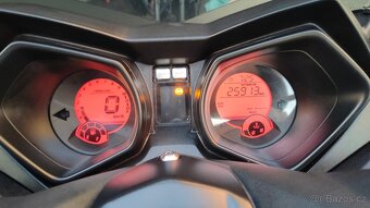 Yamaha X max 125 ABS - 16