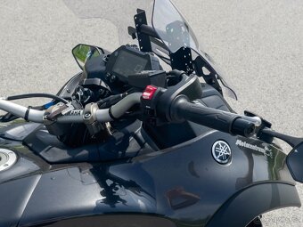 Yamaha Niken - 16