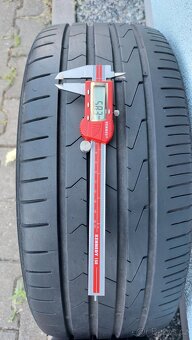 Alu kola originál 5x100 r16 vw Polo letní pneu - 16