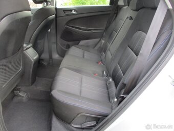 Hyundai Tucson 1.6 GDi 99kW 70tkm KRÁSNÝ STAV 2016 - 16