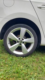 Škoda Rapid Spaceback 1.2 TSi 81 kW EA211 - 16