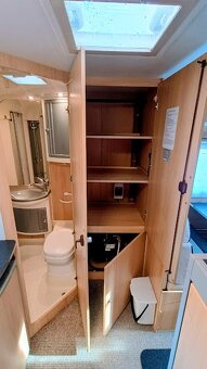 Fiat Ducato / Sunlight, alkovna pro 6 osob, tažné, markýza - 16