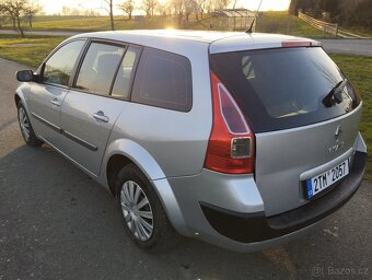 Prodám Renault Megane 1.4i 16V 72Kw r.v.2007 - 16