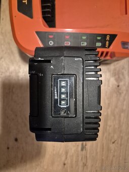 Patriot - nabíjecí stanice QC 40V a baterie BT20
40V
 - 16