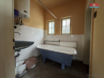 Prodej rodinného domu, 240 m², Vítkov, ul. Oderská - 16