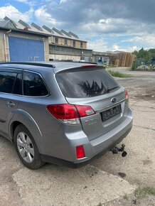 Subaru Outback 2011 - 16