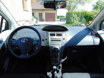 TOYOTA YARIS 1.0,BENZIN,PŮVOD ČR,KLIMA - 16