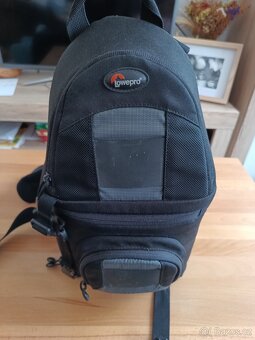 Canon EOS 400 - 16