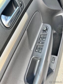 Volkswagen Golf, 2,0 TDi Ojeté, 2009, 259 543 km Karoserie K - 16