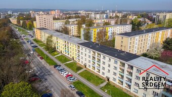 Pronájem bytu v os. vl. 2+1+lodžie/55 m2 na ul. Borovského,  - 16