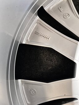 5x112 R17 VW Passat B8 Alltrack - TOP STAV - 16