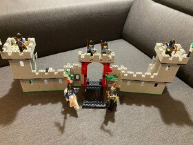 Lego sada 6073 Knights castle KOMPLETNÍ - 16