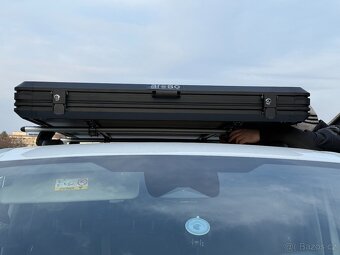 Expediční střešní autostan Schwarzwald z hliníku pro 3 osoby - 16