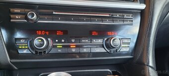 BMW 650i xDrive 300kw kabrio 82000km head-up kůže - 16