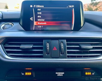 MAZDA 6 2.0i BENZÍN MANUÁL FULL LED-NAVI-VYHŘEV-PDC-2017 - 16