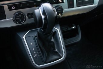 VOLKSWAGEN MULTIVAN 2.0 BiTDI Comfortline 4MOTION DSG 2020 - 16
