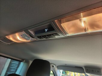 VW MULTIVAN T6 2.0TDI 110kW-1MAJITEL-PERFEKTNÍ STAV - 16