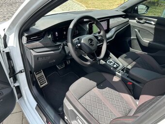 Octavia 4 2.0 tsi rs  tovární Zaruka - 16
