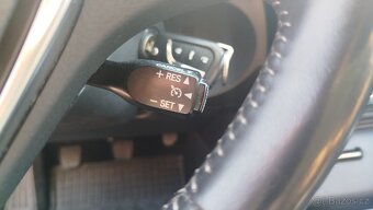 Toyota Auris 1.6 vvti. Rok 2015 - 16