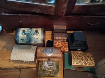 Nabízím věci z velké pozustalosti - 16