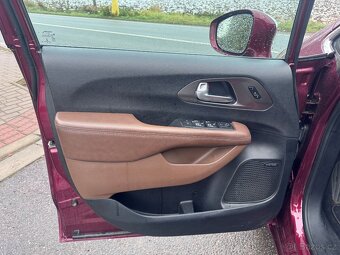 Chrysler Pacifica 3,6 Limited Radar Navi LPG 2017 - 16