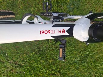 Felt Nine 70 29" - 16