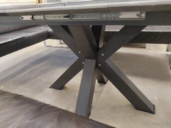 Rozkládací jídelní stůl optika beton - 16