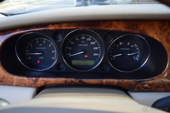 Jaguar XJ-R 4.2 V8 2004 - 16