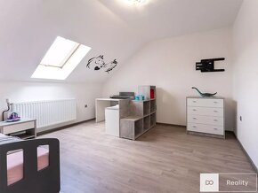 Dvougenerační rodinný dům - 16