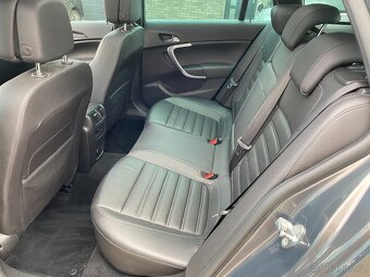 Opel Insignia 2.0 CDTI automat, 4x4, 2015, kůže, ALU R19 - 16
