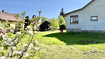 Rodinný dům 3+1 se zahradou v klidné lokalitě – Kamenice u H - 16