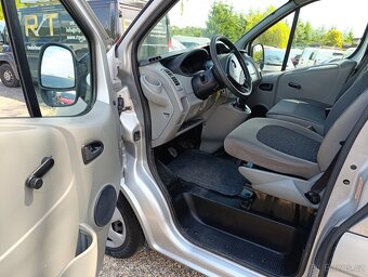 Opel Vivaro 2.0 DCi tažné 3místa - 16