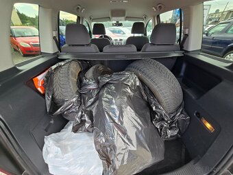 Volkswagen Touran 1.9 TDi 77KW BXE Trend - 16