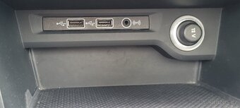 VW Touran TDi DSG model 2020 NAVI PANO KAMERA ACC - 16