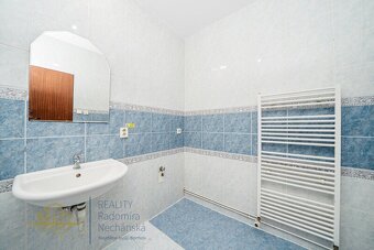 Prodej bytu 4+1 120 m2 - 16