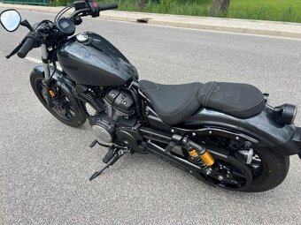 Yamaha XV 950 R - 16