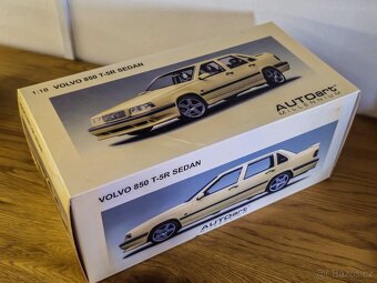 Volvo 850 T5R sedan 1:18 Autoart - 16