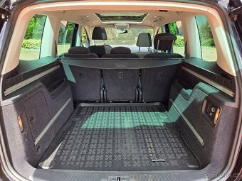 Alhambra 2.0TDI/125kW xenon,tažné,kamera,navi,pano - 16