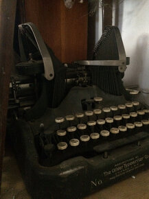 Starožitný psací stroj Oliver, Olympia, ... - 16
