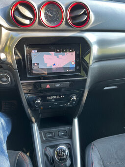 Suzuki Vitara,1,4-103kw,4x4,ELEGAN,CZ,TZ,servis - 16