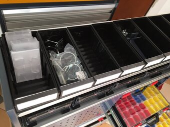 Würth Regále do úžitkových vozidiel Trafic T6 Custom - 16