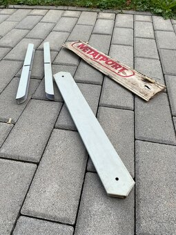 Výstražný trojúhelník retro - 16