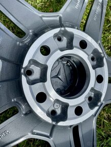 Alu AMG 7,5jx18 ET52 5x112 A/B/CLA - 16