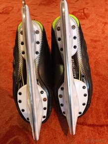 Brankářské brusle Bauer PRO, vel.6.5 (délka) a Fit 1 (šířka) - 16
