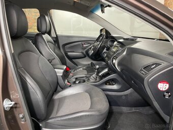 Hyundai ix35-1,6GDi-99kw-druhý majitel v ČR-prav servis - 16