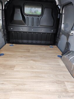 Ford transit Connect torneo - 16