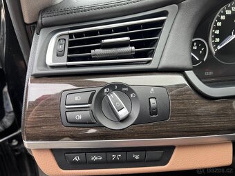 BMW 750iL  300kw  r.v.2012  ČR - 16