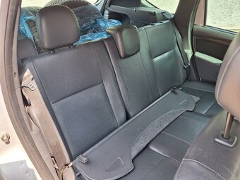 Dacia Duster 1.5 DCi 79KW Tažné, Klima + Zim. kola , 1xMajit - 16