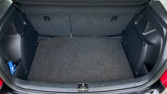 Škoda Fabia 2 Facelift - 1.2HTP 51kW - málo km krásný stav - 16