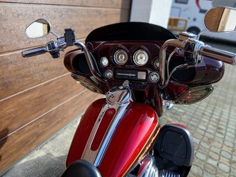 Harley-Davidson FLHTCUSE Ultra CVO 103 - 16